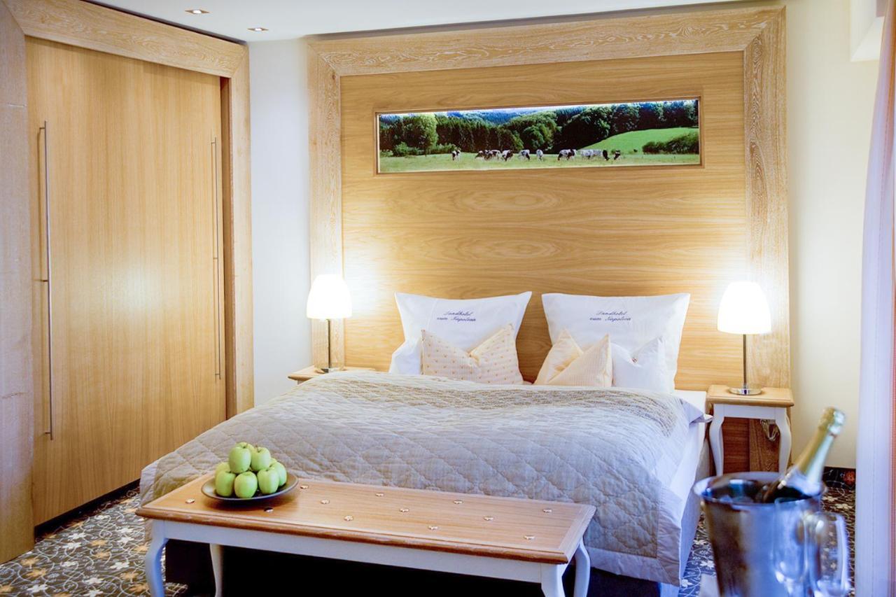 Landhotel Napoleon Wipperfürth エクステリア 写真