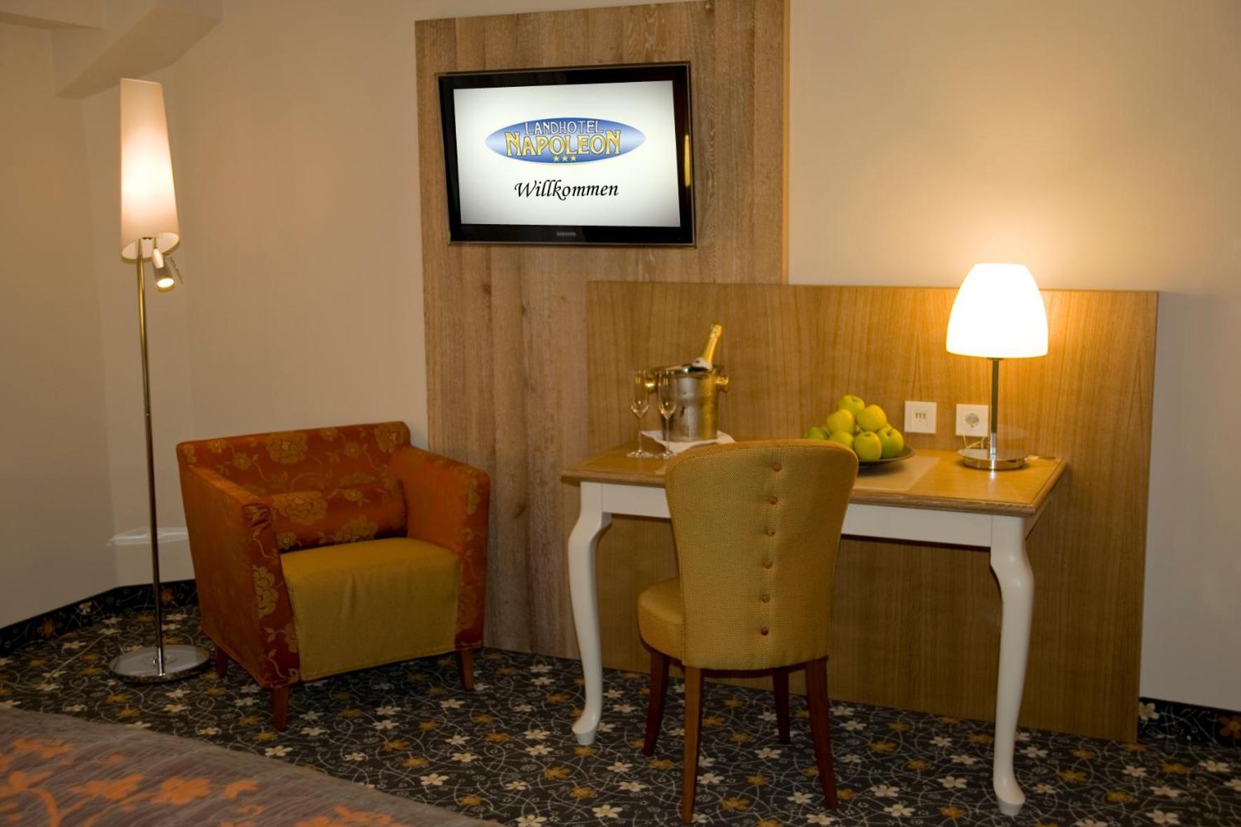Landhotel Napoleon Wipperfürth エクステリア 写真